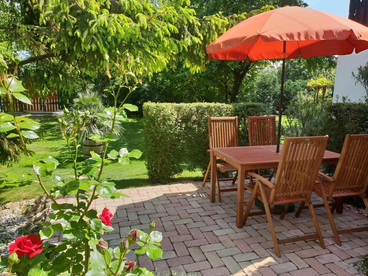 דירה Fuered Deluxe Garden באלאטונפורד