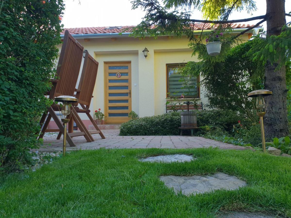 Fuered Deluxe Garden דירה באלאטונפורד