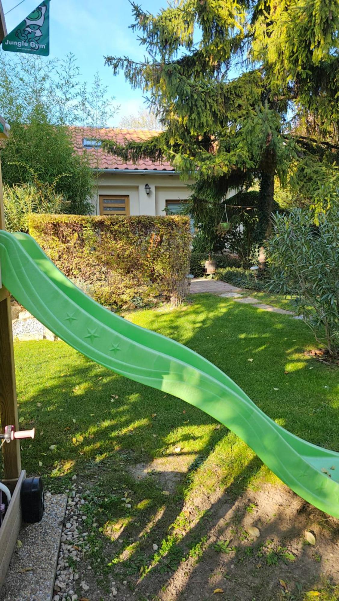 Fuered Deluxe Garden *